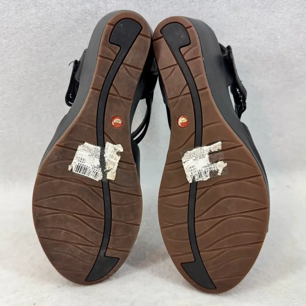 EUC Clarks Unstructured Black Leather Wedges Shoes Heels size 8.5 Worn Once